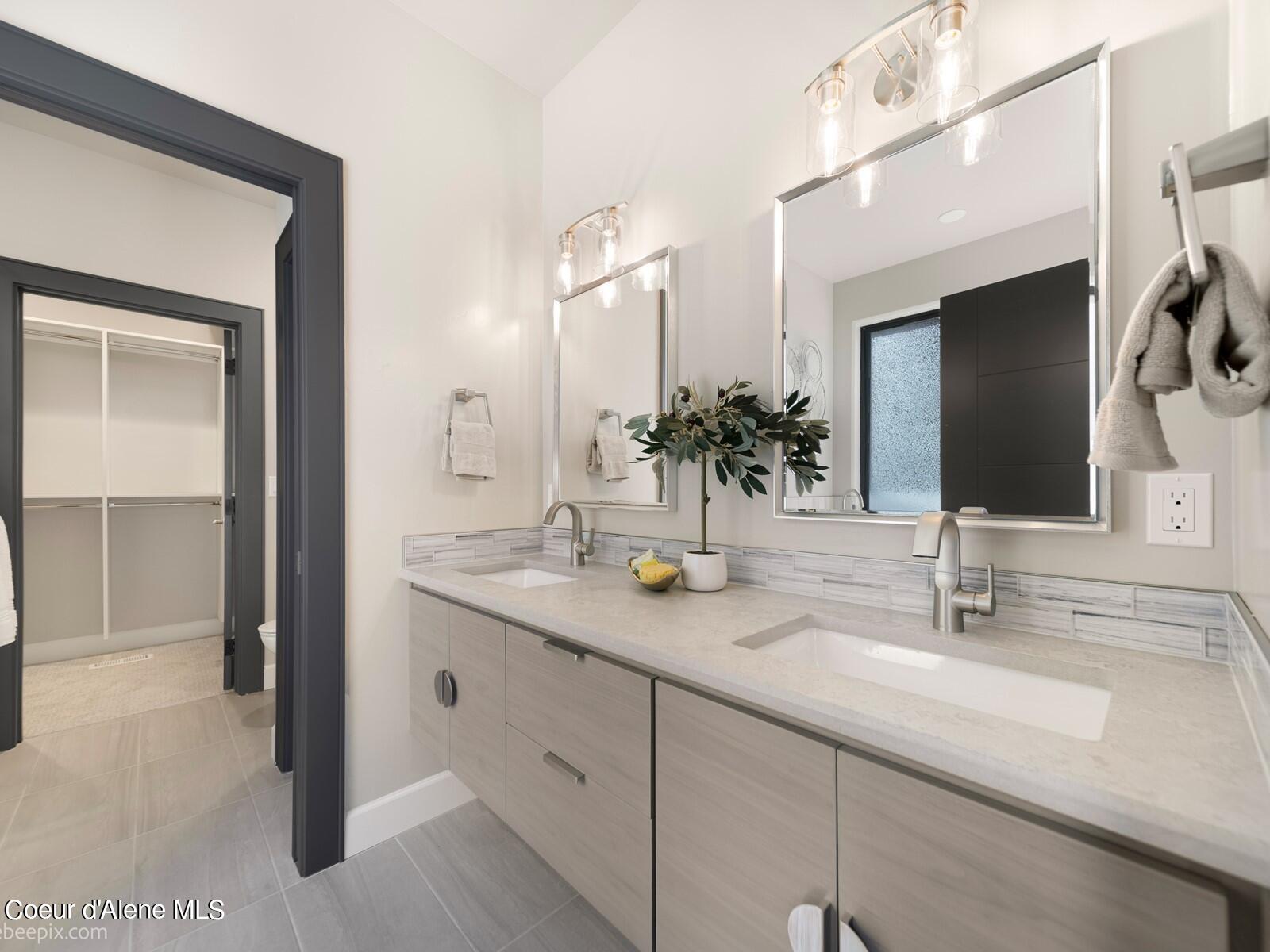 1313 E LAKESIDE AVE, Coeur d'Alene