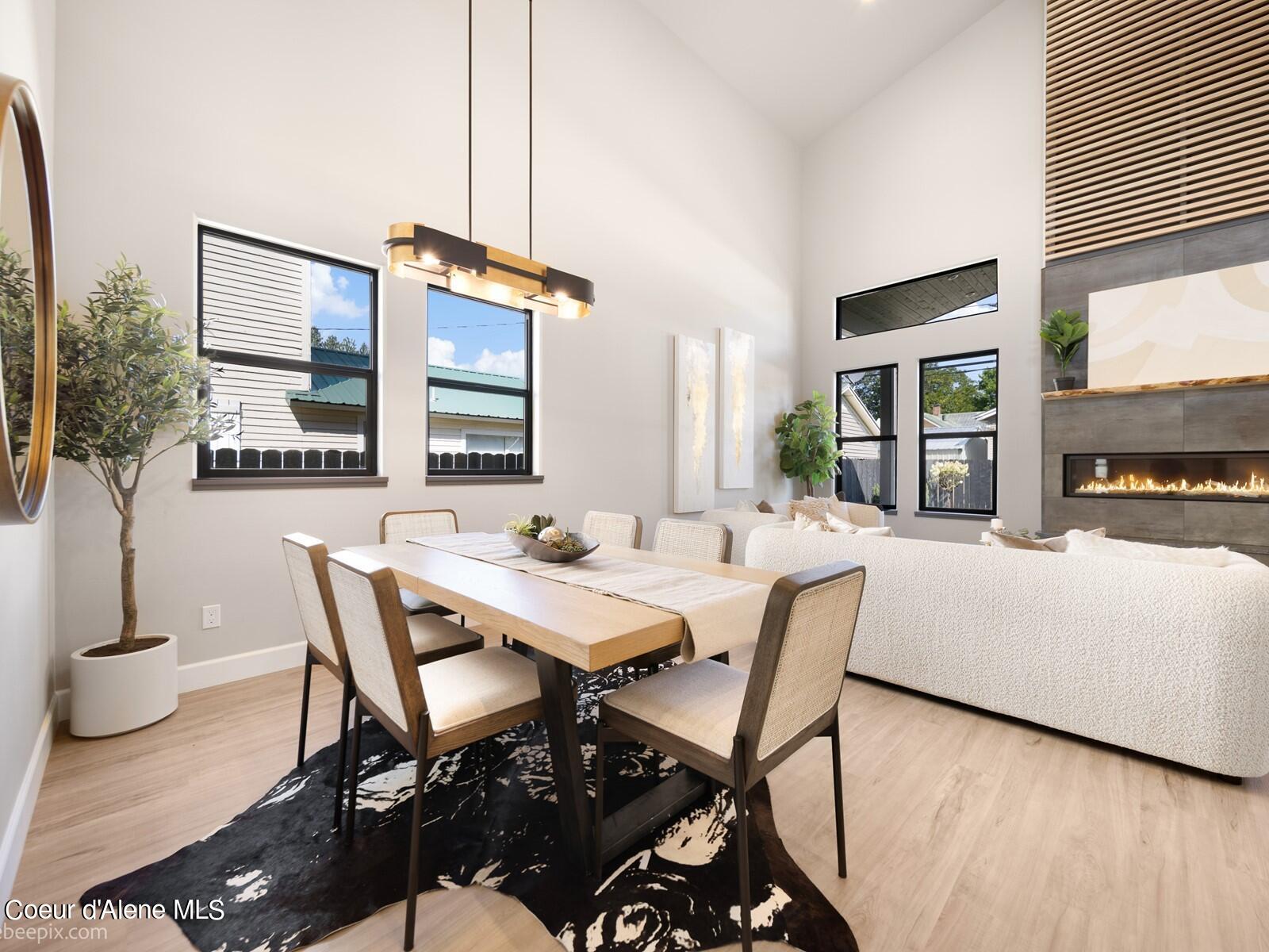 1313 E LAKESIDE AVE, Coeur d'Alene