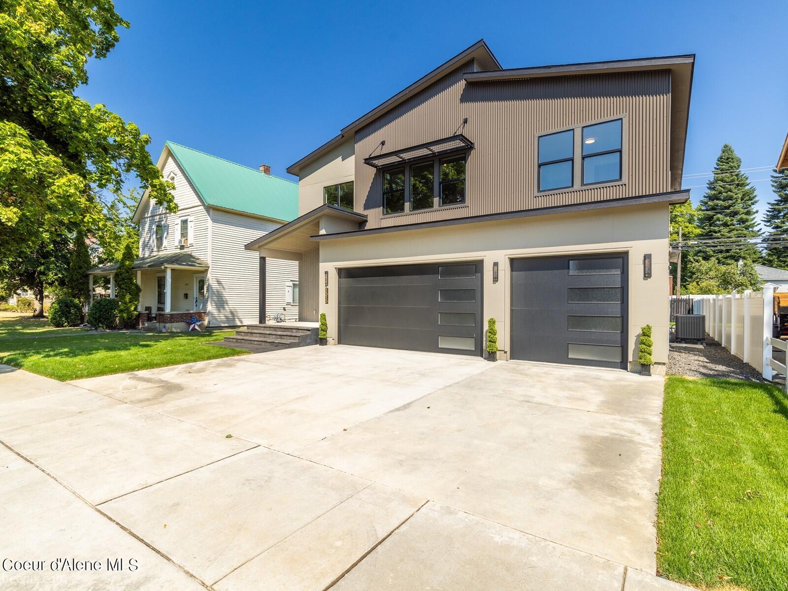 1313 E LAKESIDE AVE, Coeur d'Alene