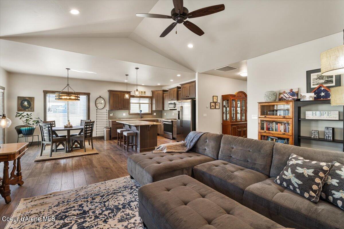 7874 N HYDRANGEA ST, Coeur d'Alene