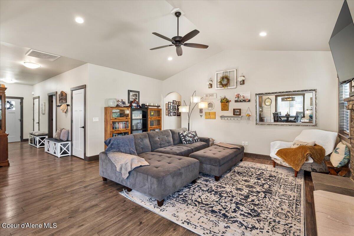 7874 N HYDRANGEA ST, Coeur d'Alene