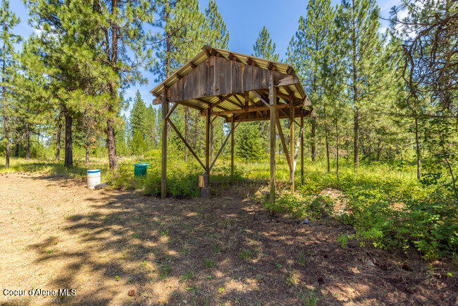 3003 E Carver Lane