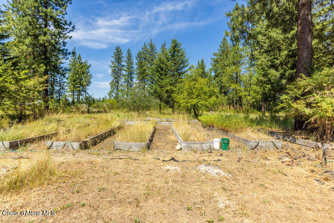 3003 E Carver Lane