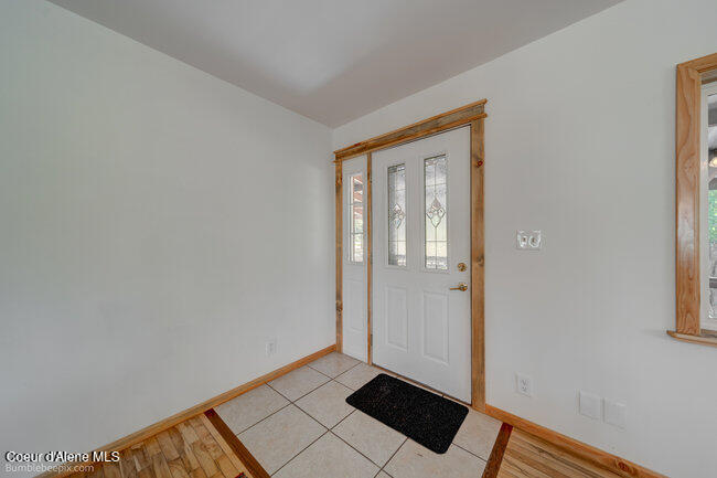 3003 E Carver Lane