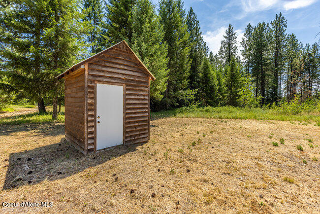 3003 E Carver Lane