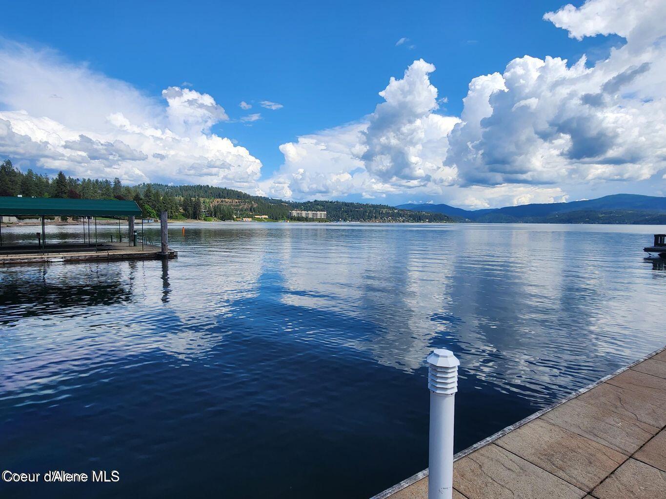 1100 E LAKESHORE DR #B3, Coeur d'Alene