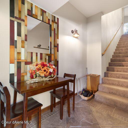 142 Maria Pia Ln