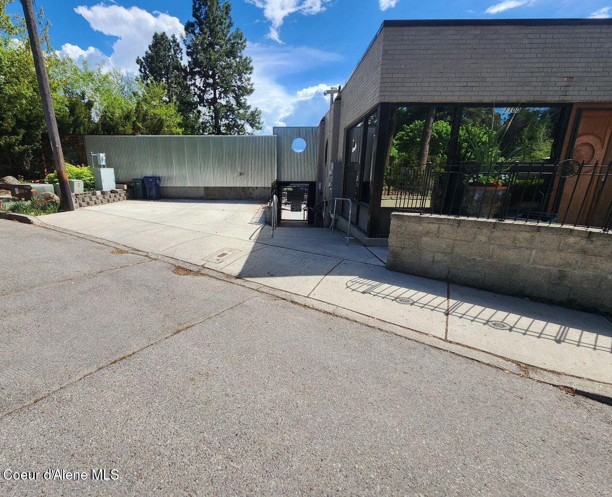 1100 E LAKESHORE DR #B3, Coeur d'Alene