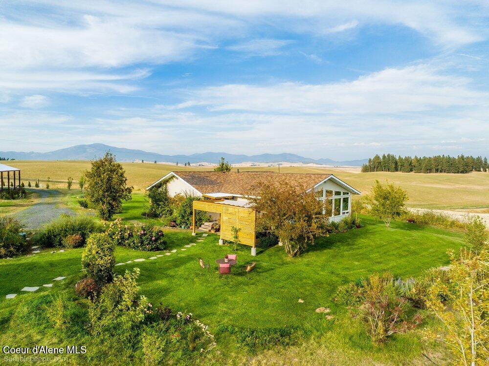 22810 E -Idaho Rd
