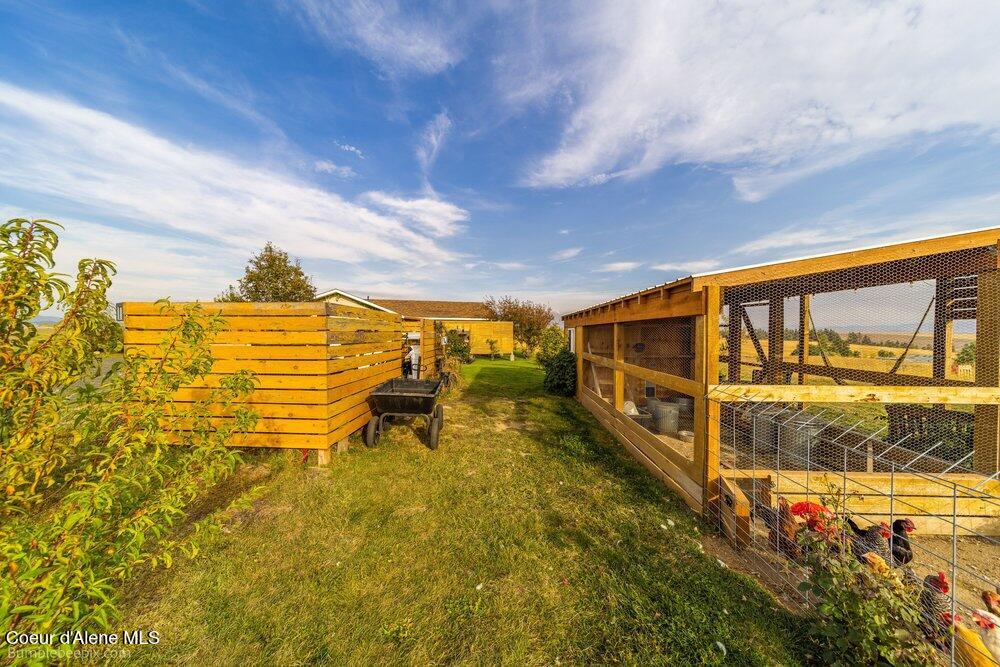 22810 E -Idaho Rd