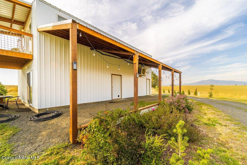 22810 E -Idaho Rd