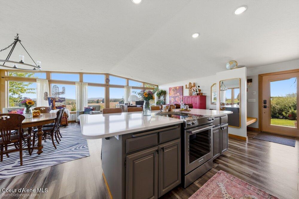 22810 E -Idaho Rd