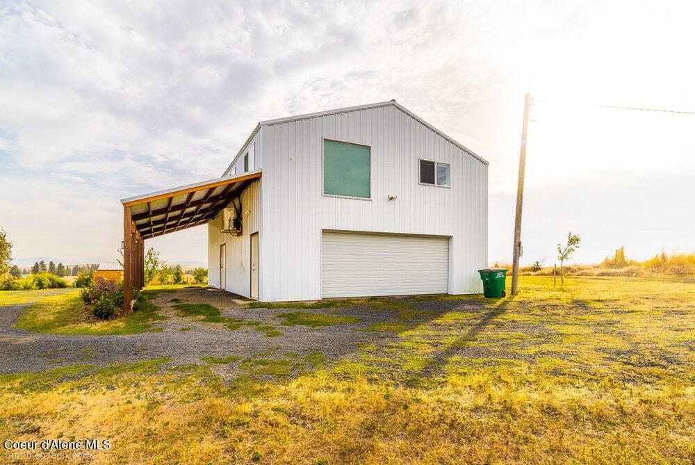 22810 E -Idaho Rd