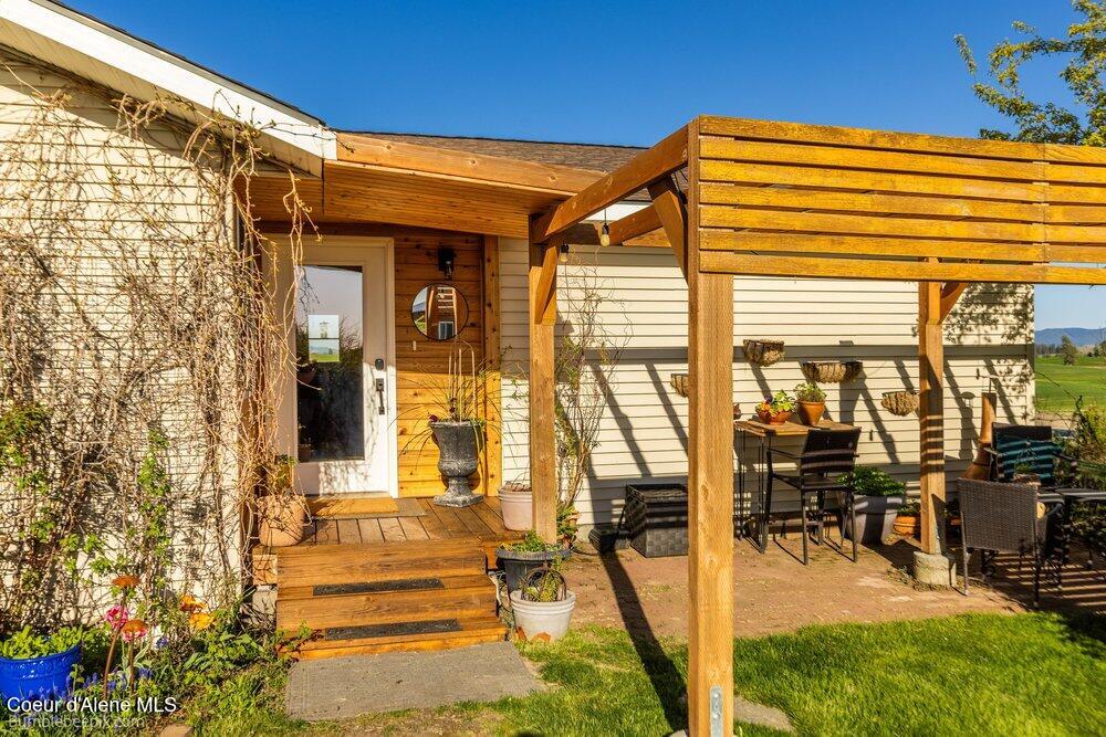 22810 E -Idaho Rd