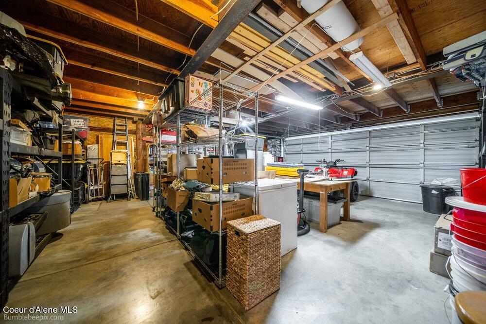 22810 E -Idaho Rd