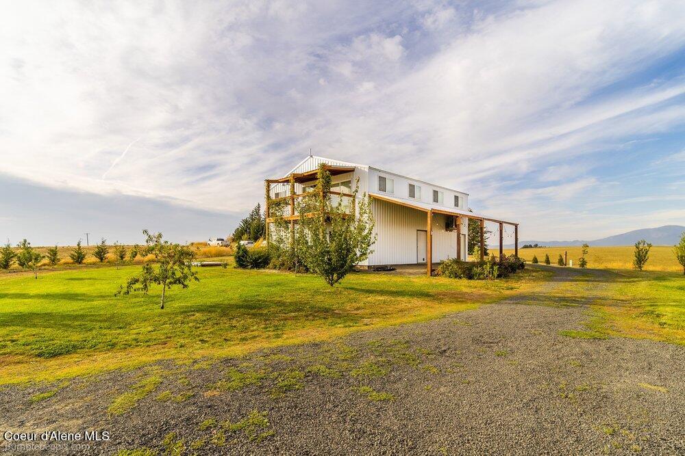 22810 E -Idaho Rd