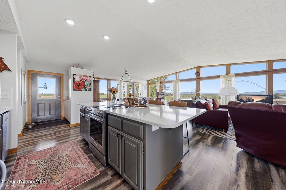 22810 E -Idaho Rd