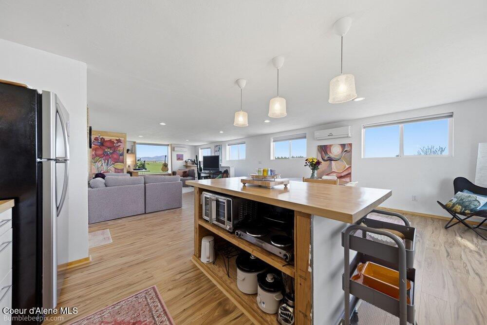 22810 E -Idaho Rd
