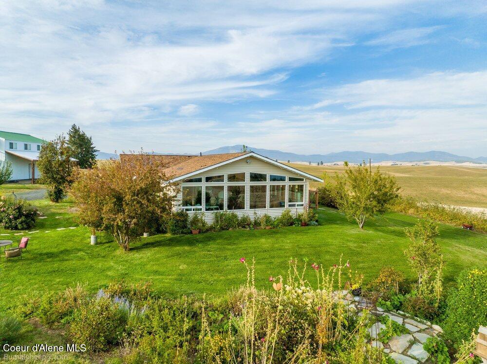 22810 E -Idaho Rd
