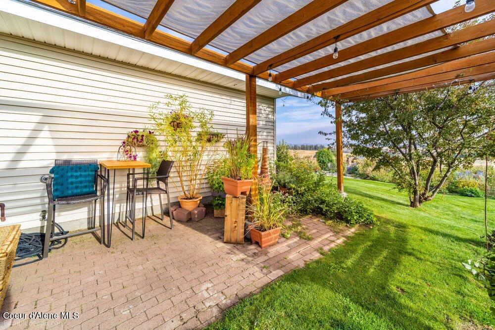 22810 E -Idaho Rd