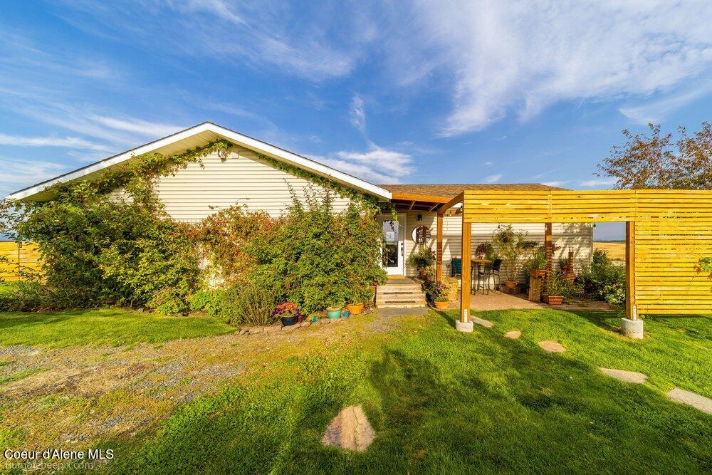22810 E -Idaho Rd