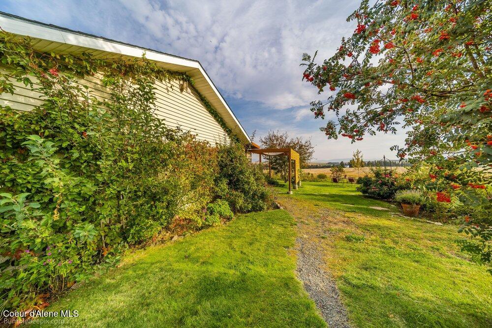 22810 E -Idaho Rd