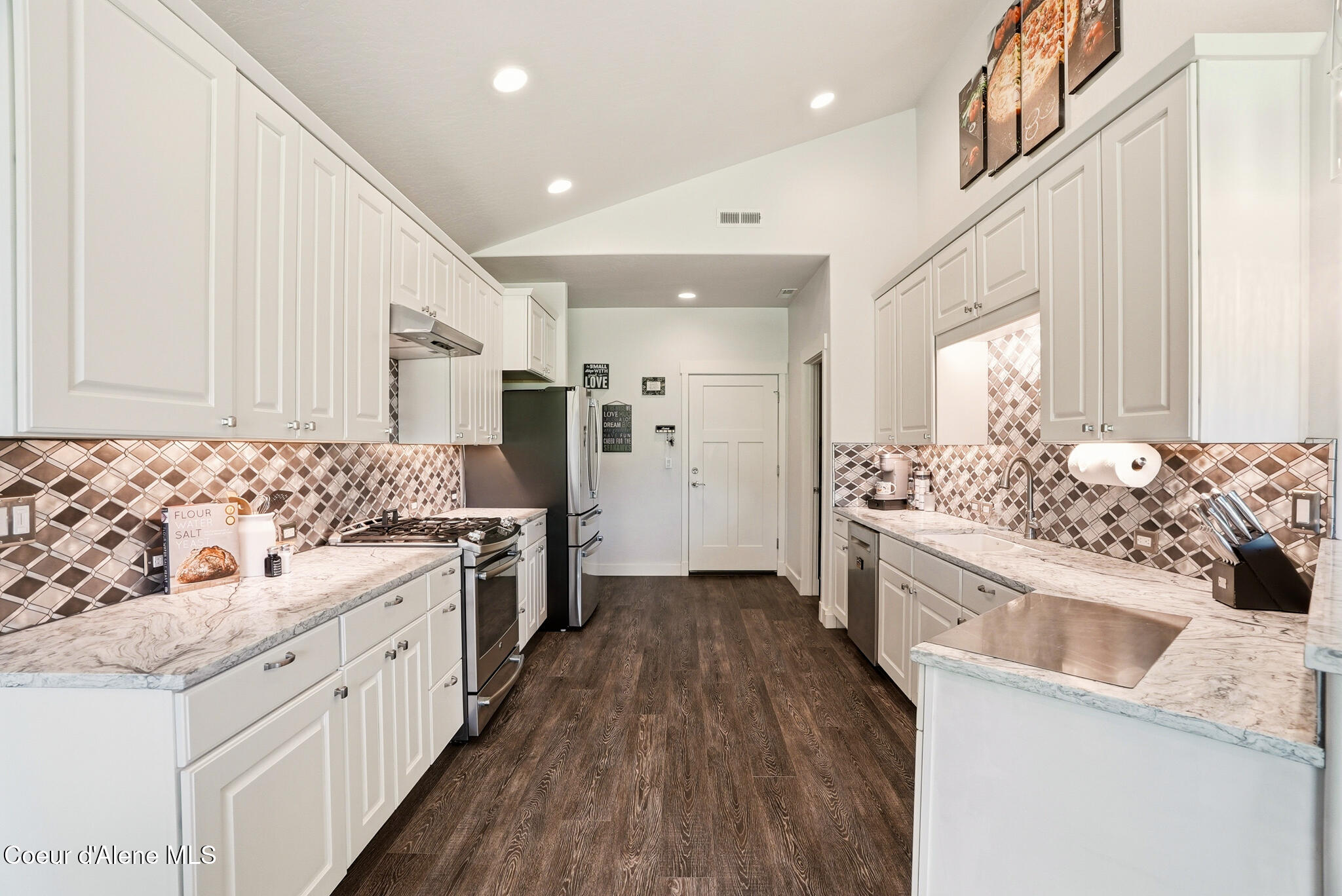 147 Ironwood Dr