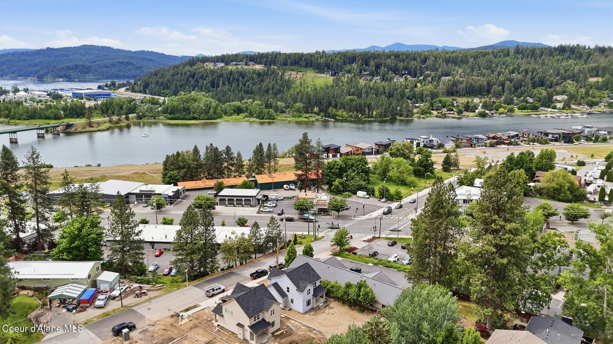 1017 W Lacrosse Ave, Coeur d'Alene