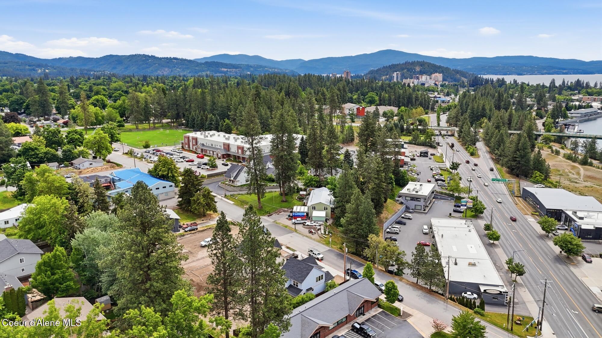 1017 W Lacrosse Ave, Coeur d'Alene