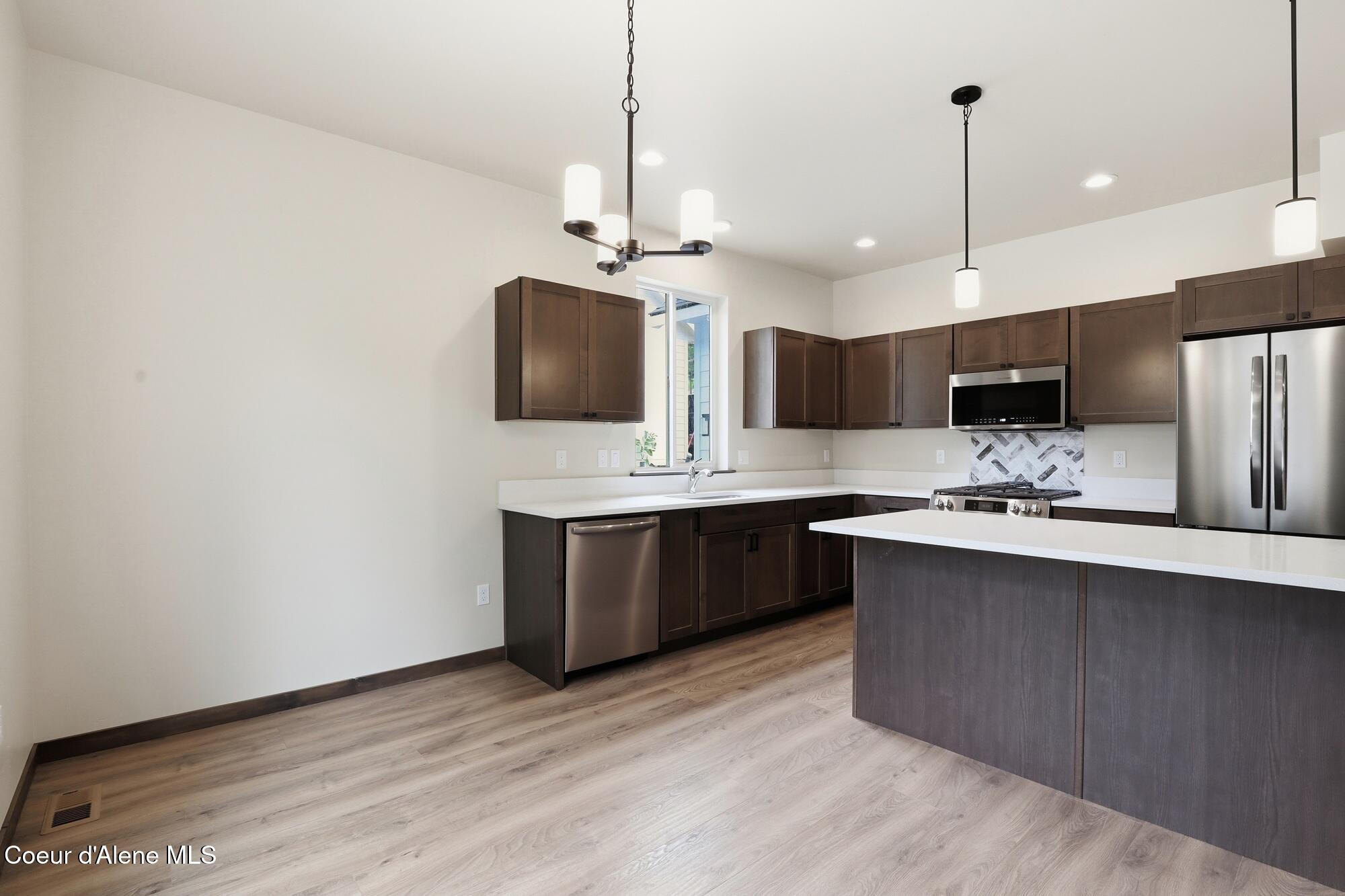 1017 W Lacrosse Ave, Coeur d'Alene