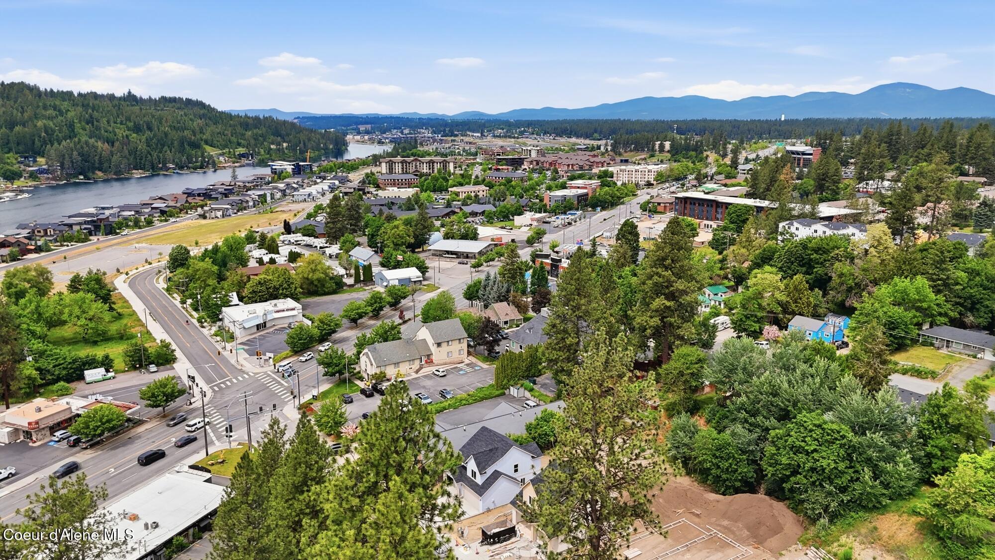 1017 W Lacrosse Ave, Coeur d'Alene
