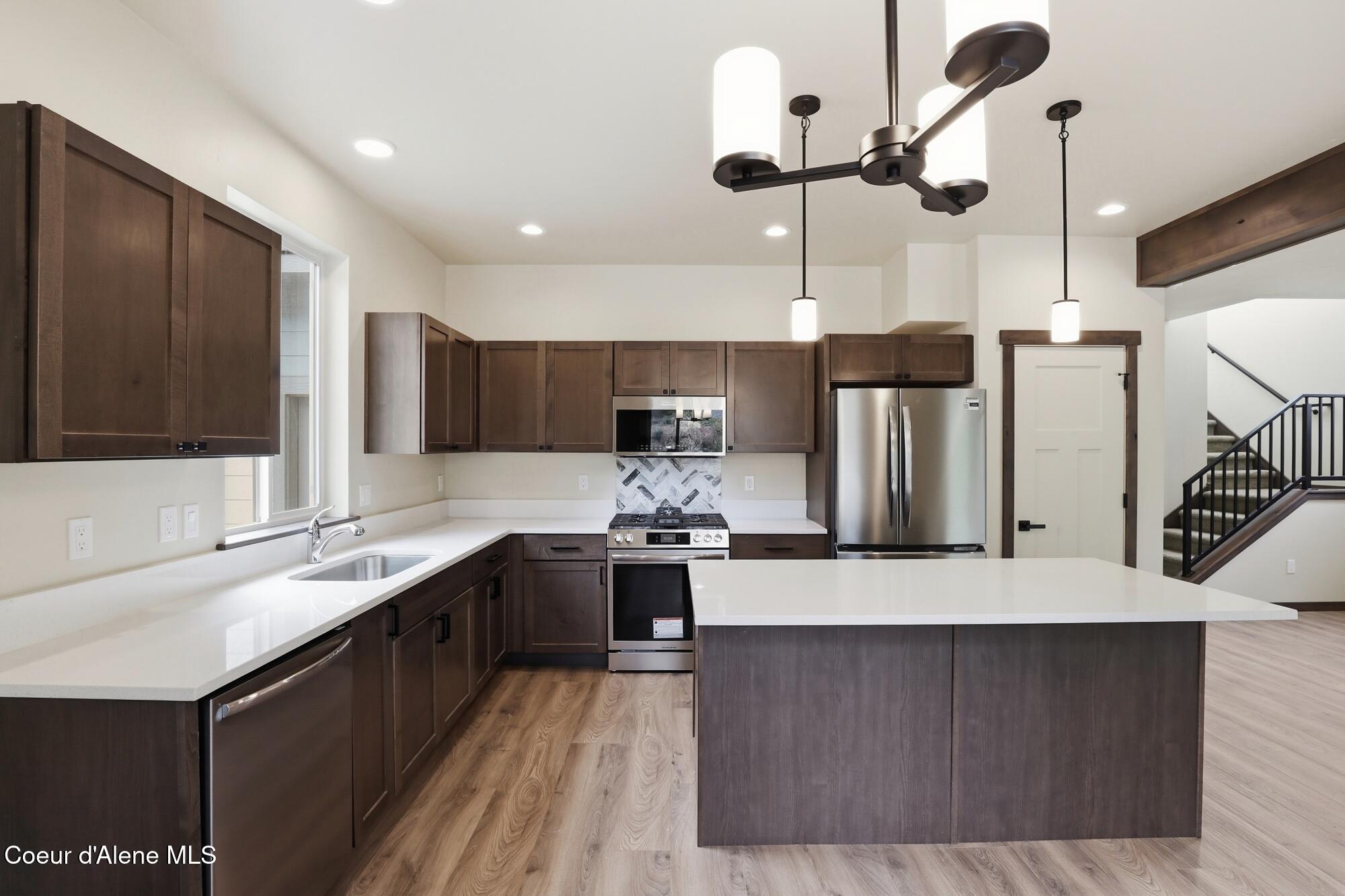 1017 W Lacrosse Ave, Coeur d'Alene