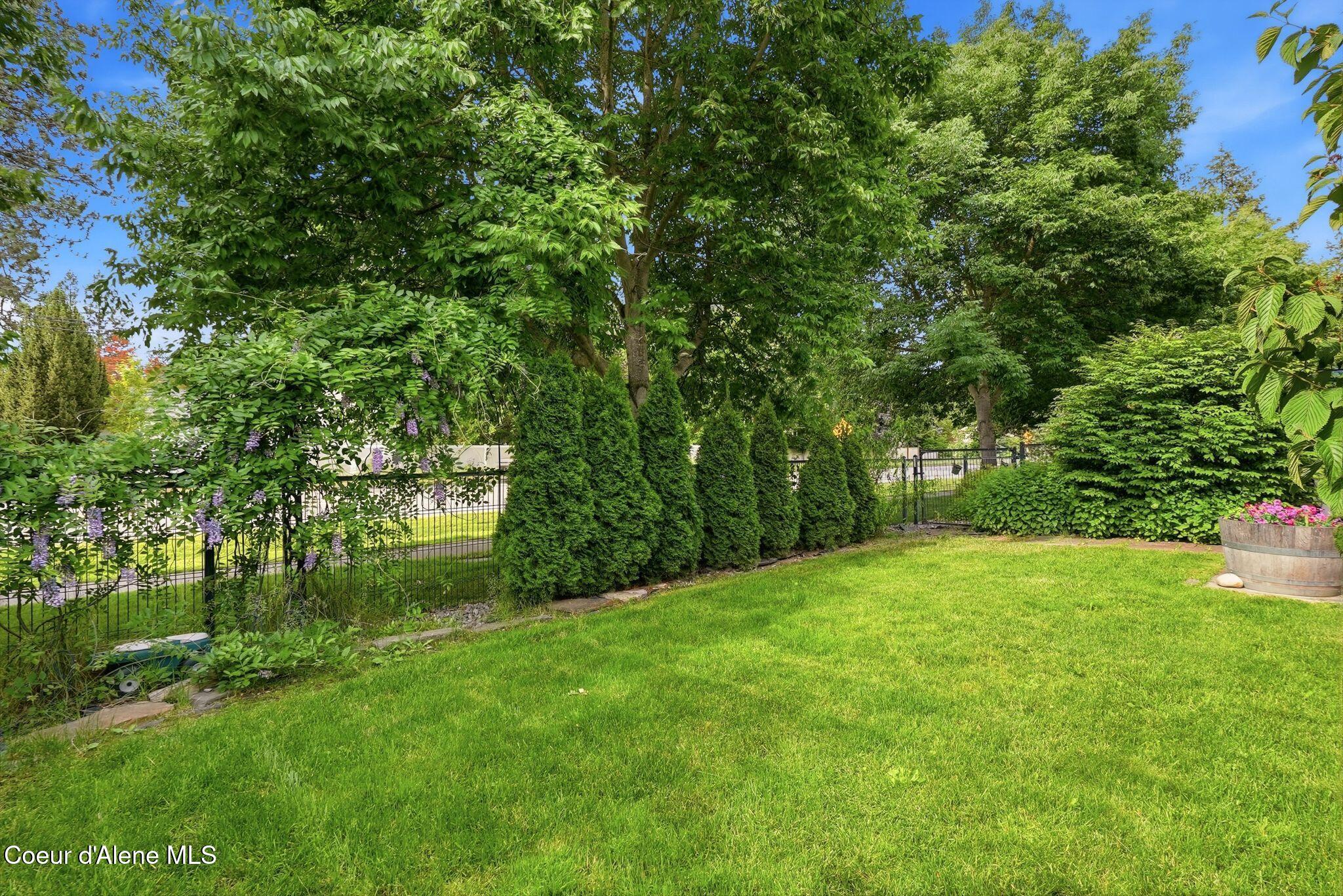 913 W Willow Lake LOOP, Coeur d'Alene