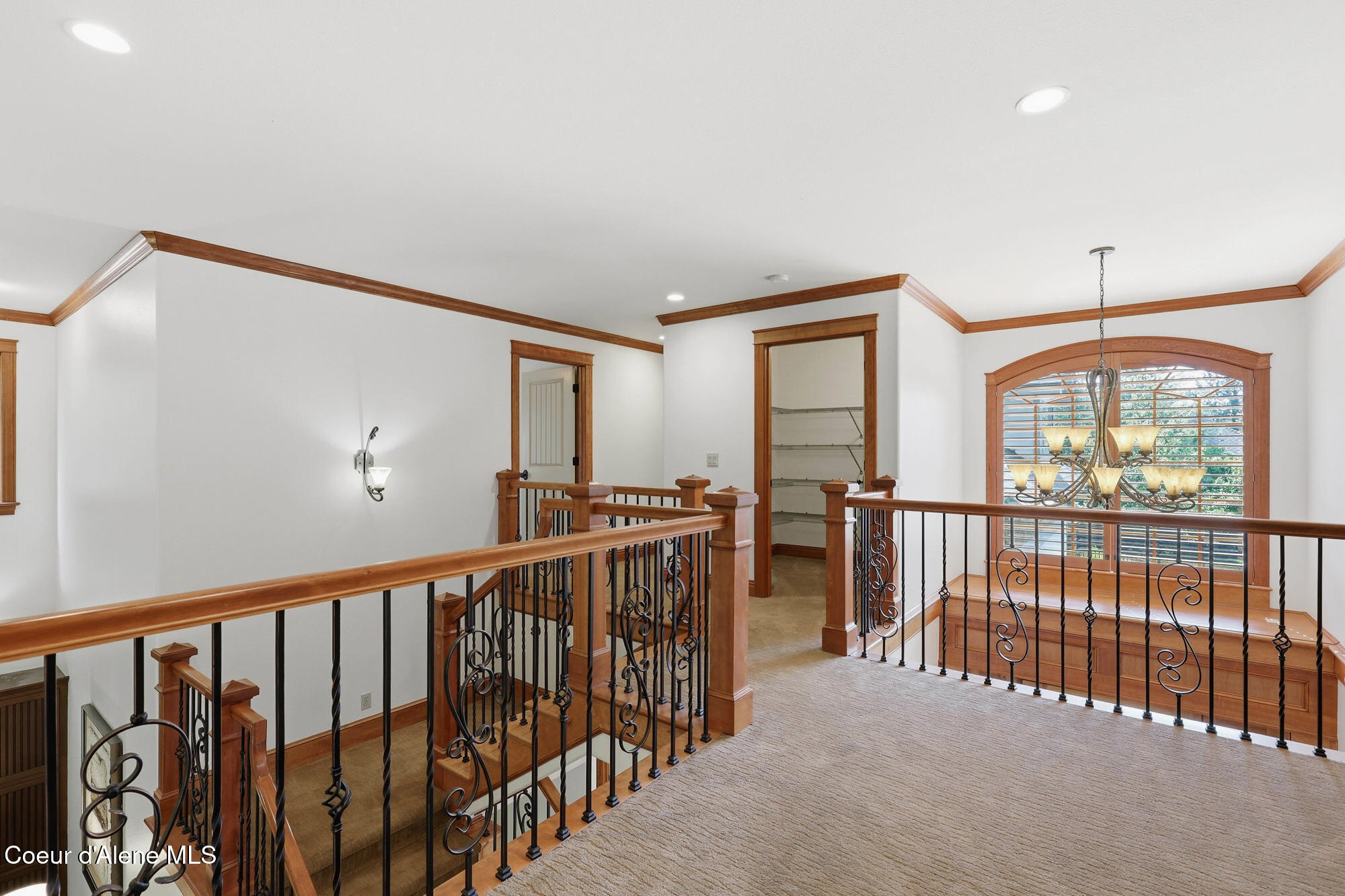 9622 N Country Club DR