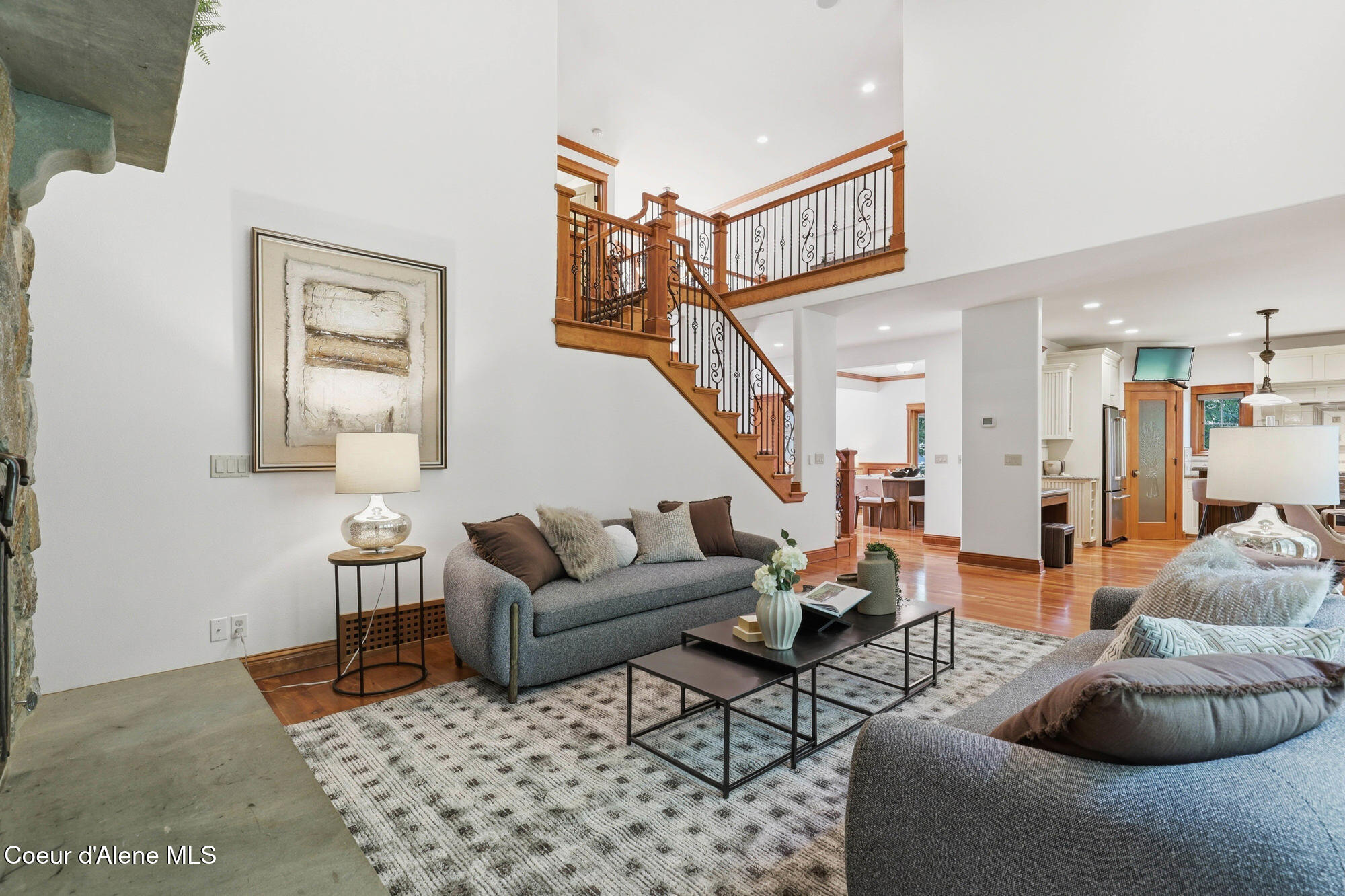 9622 N Country Club DR