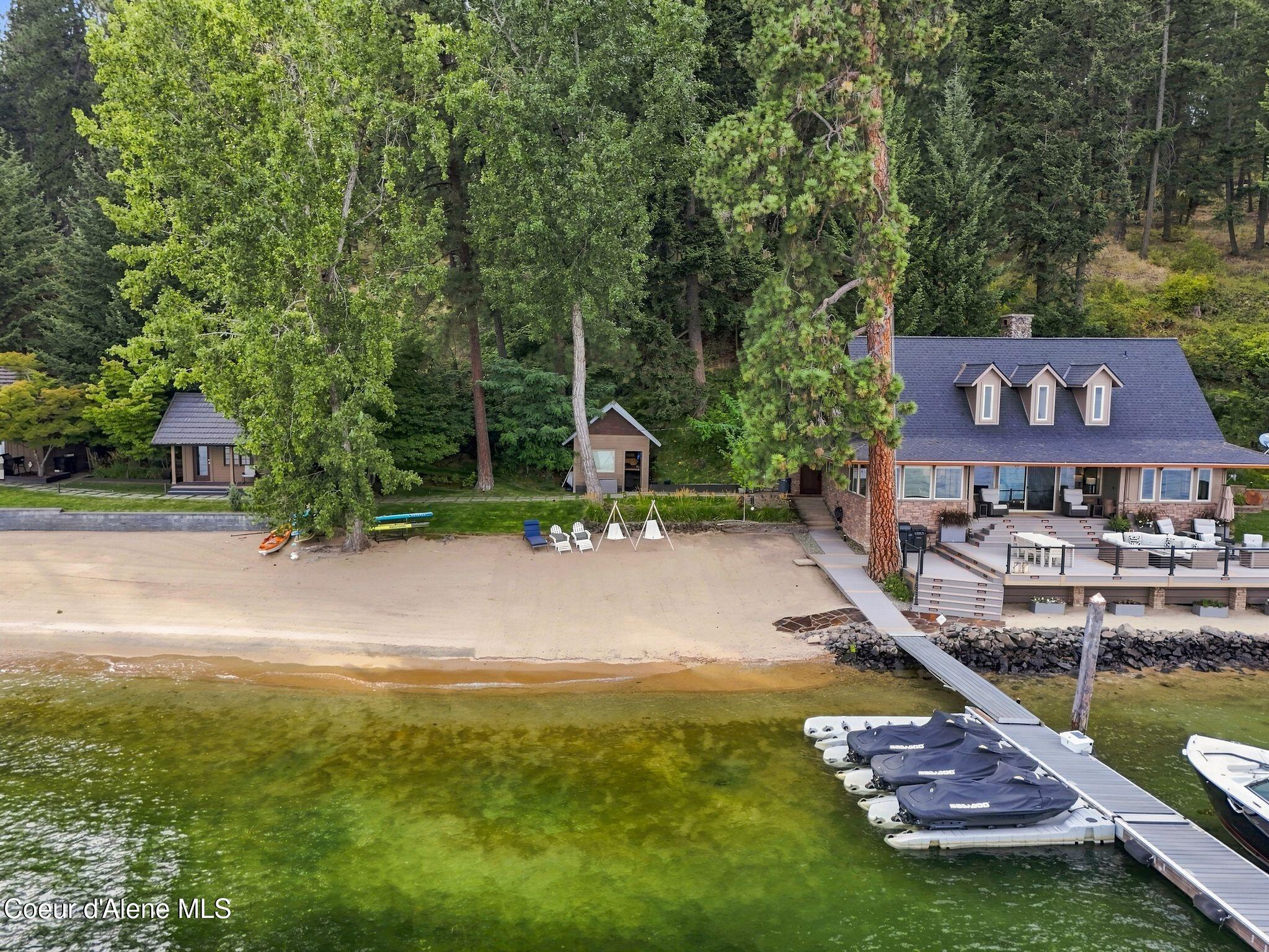 8357 W Coeur d' Alene Lake Shore, Coeur d'Alene