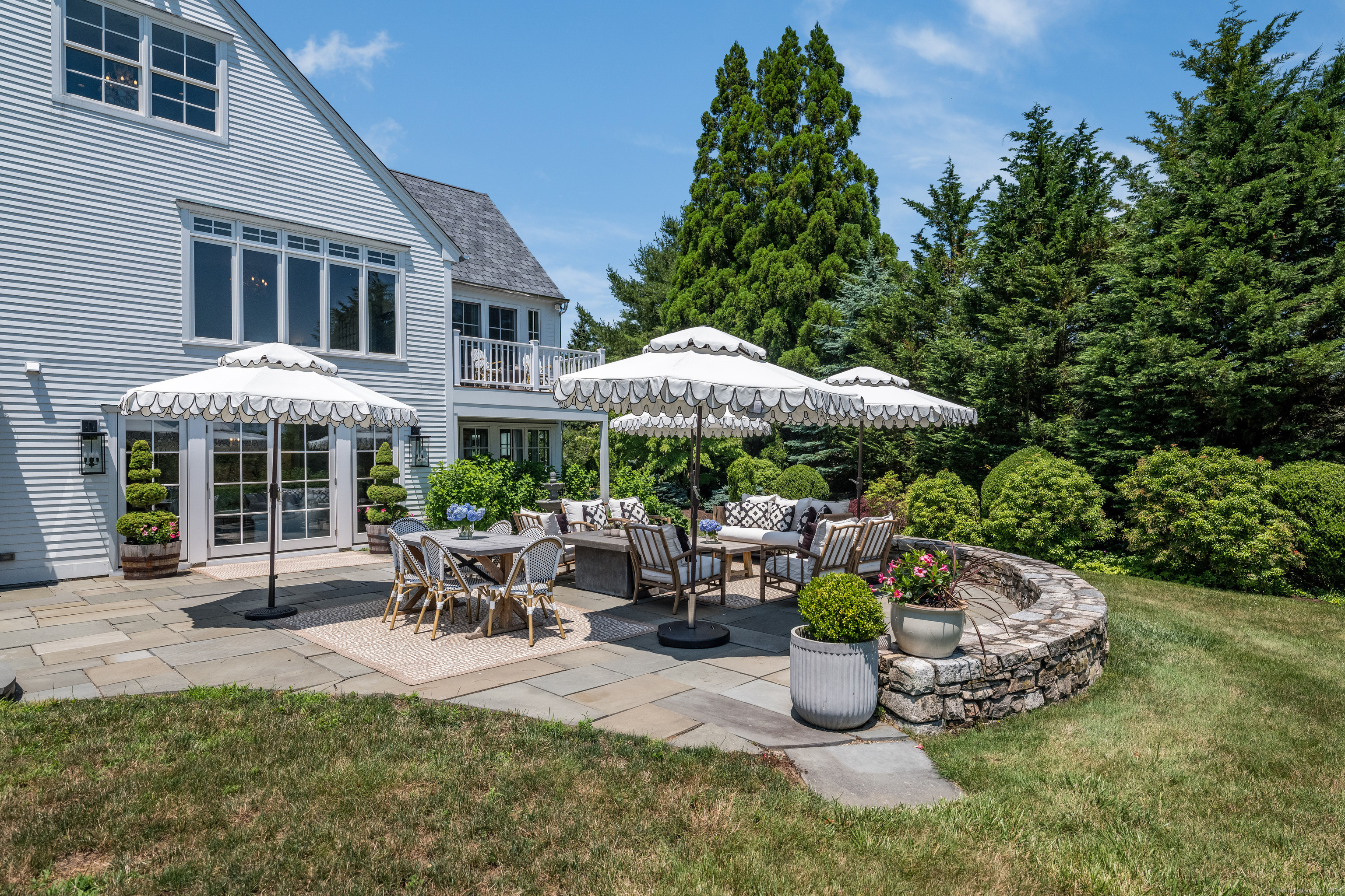 86 Montauk Avenue