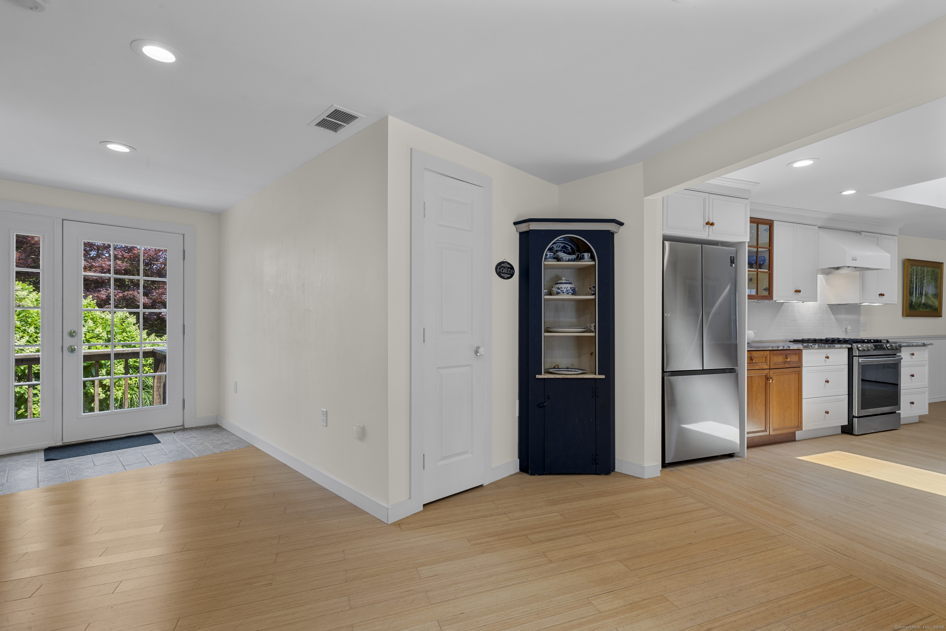 122 Sill Lane