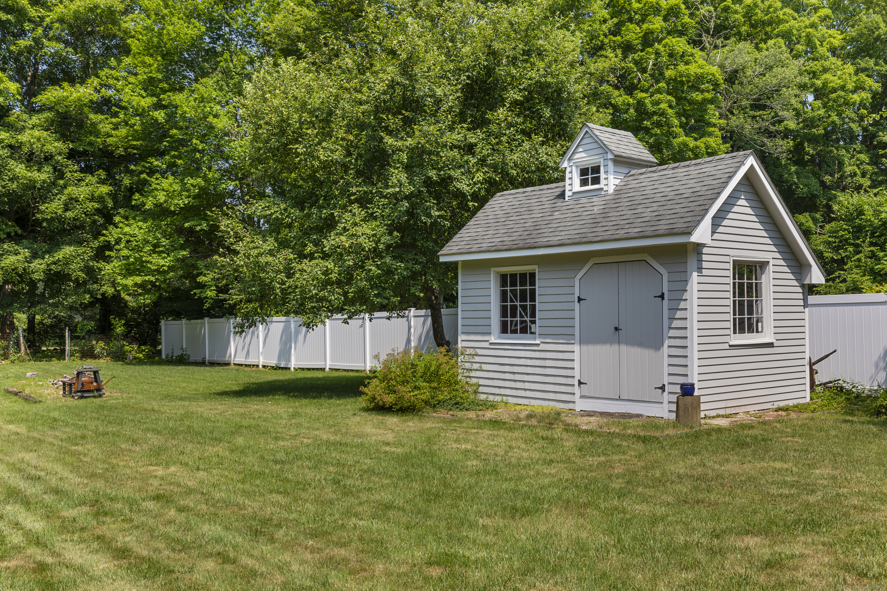 122 Sill Lane