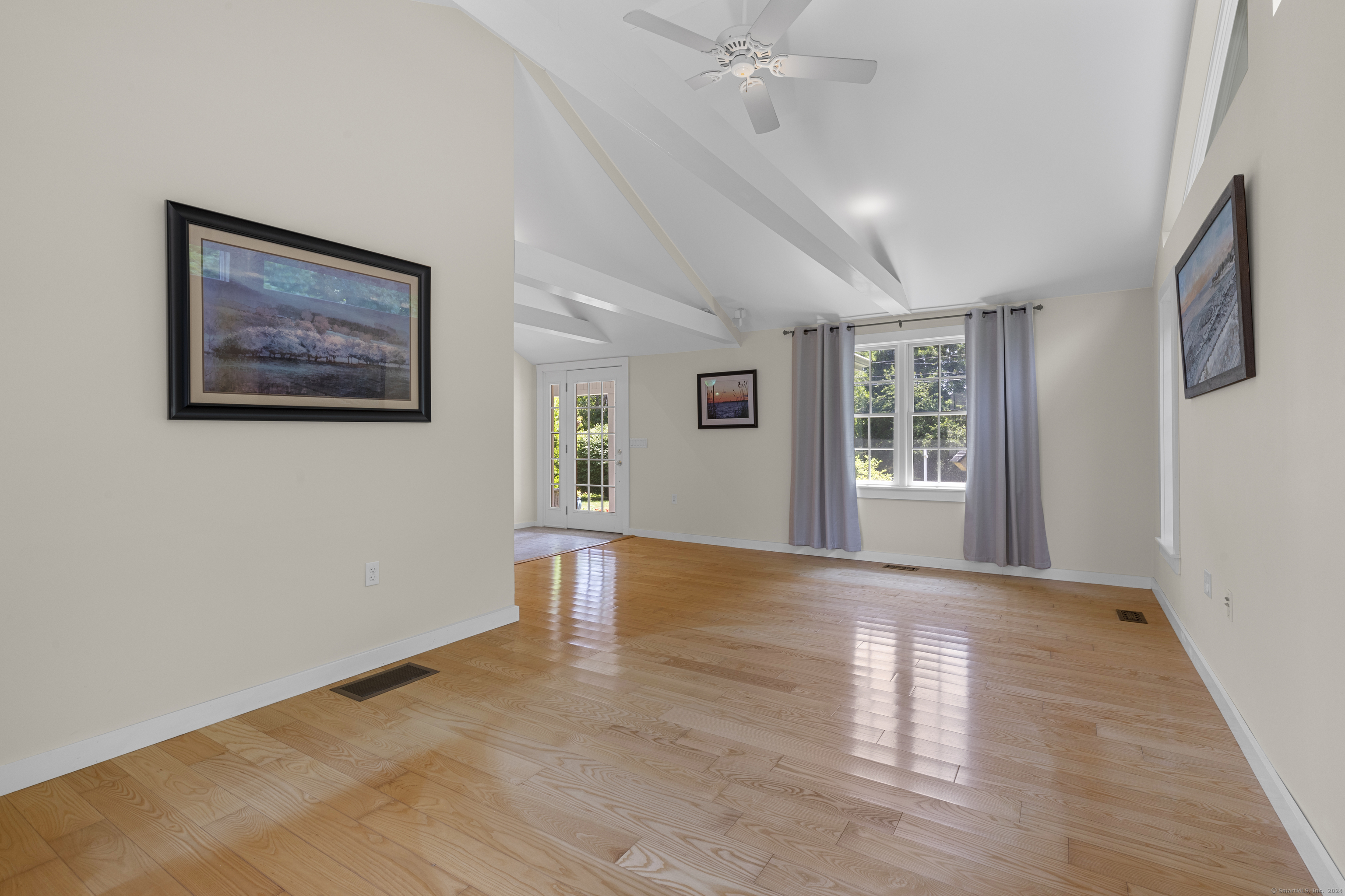 122 Sill Lane
