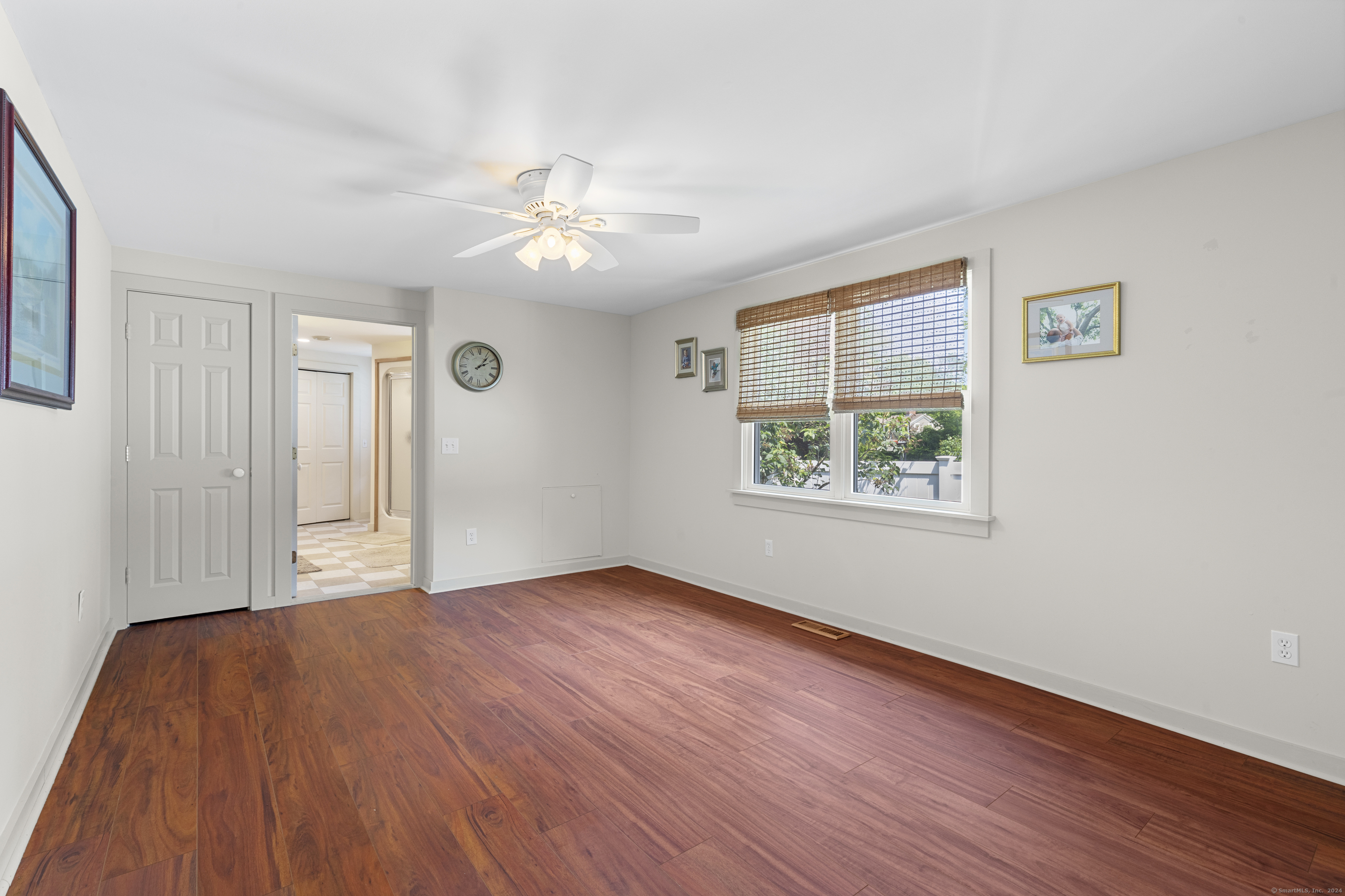 122 Sill Lane