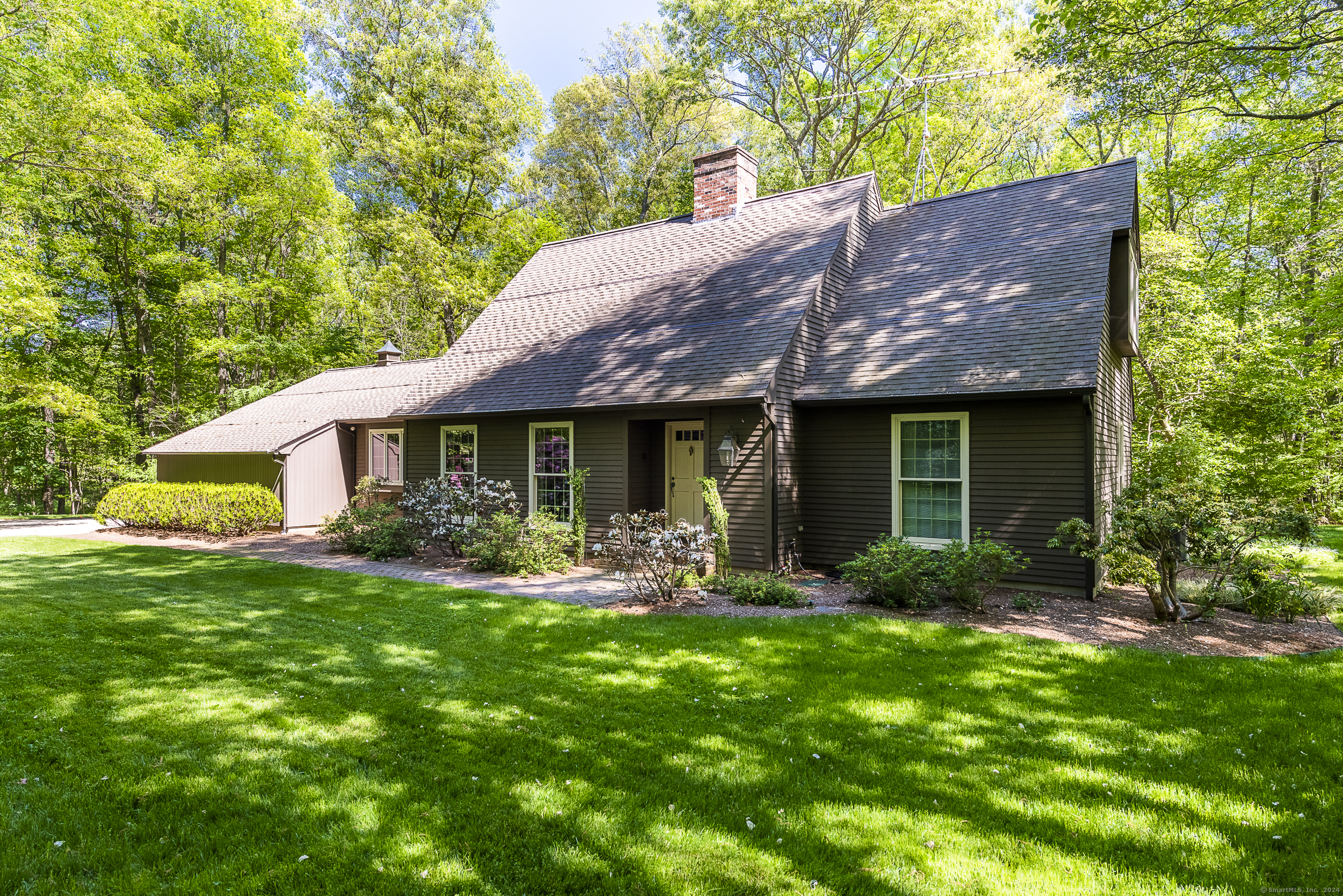 8 Bayberry Ridge Road