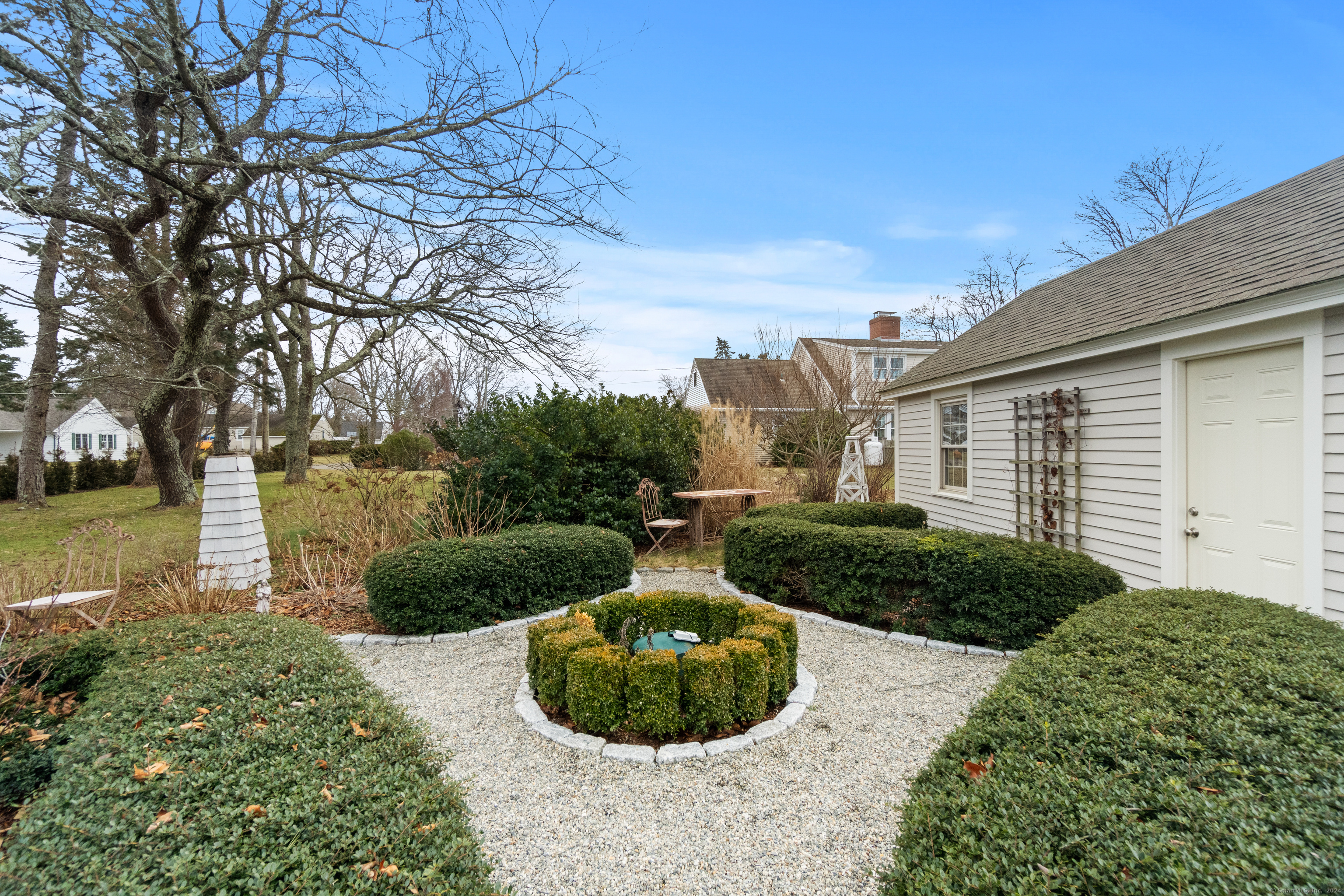 152 North Cove Road