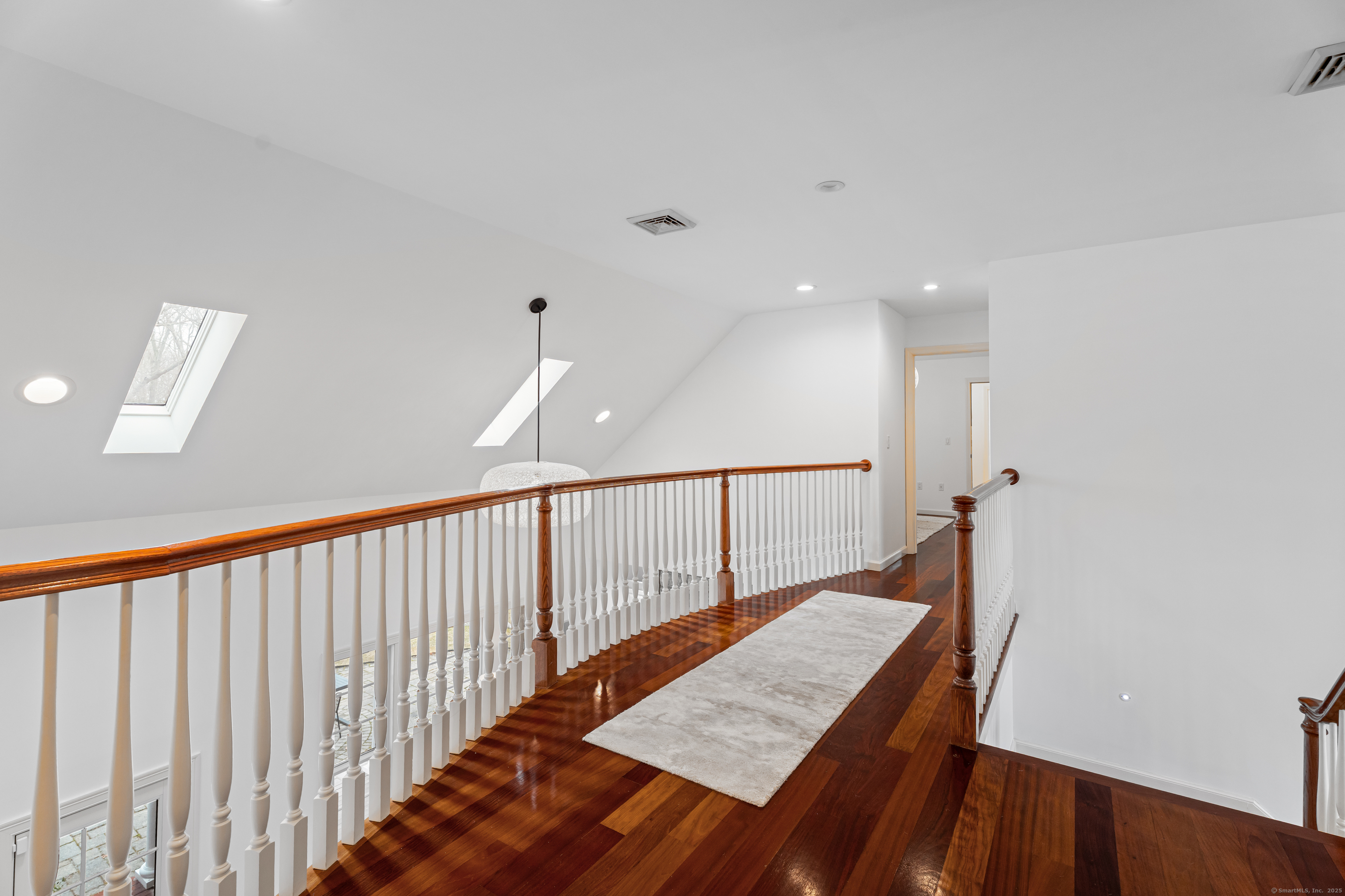 16 Perkins Farm Road