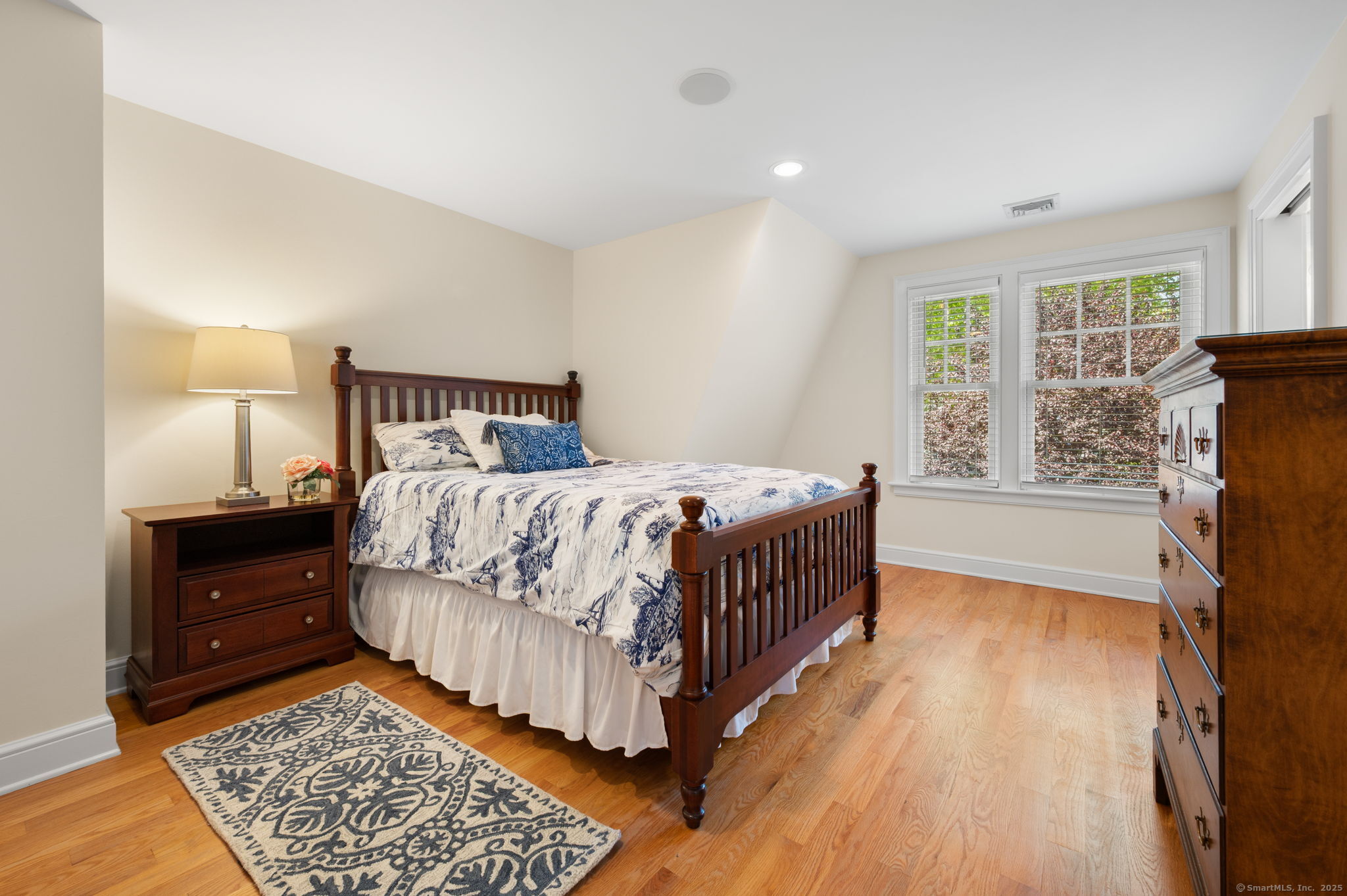 3 Sea Meadows Lane