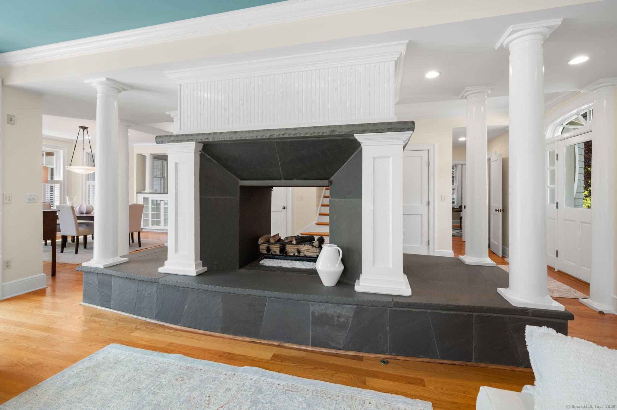 3 Sea Meadows Lane