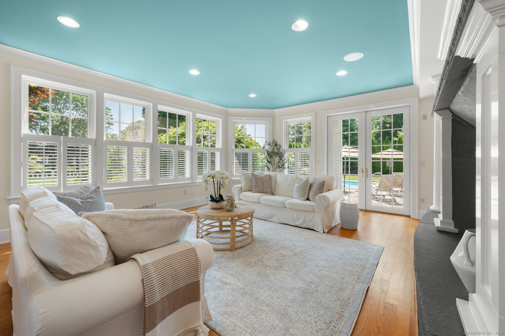 3 Sea Meadows Lane