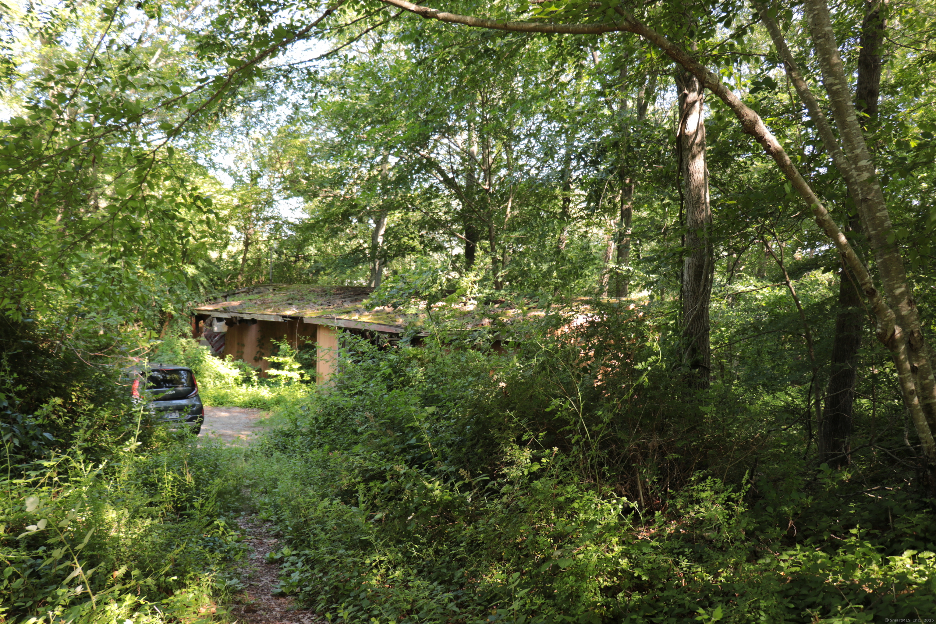 110R Bloomingdale Road