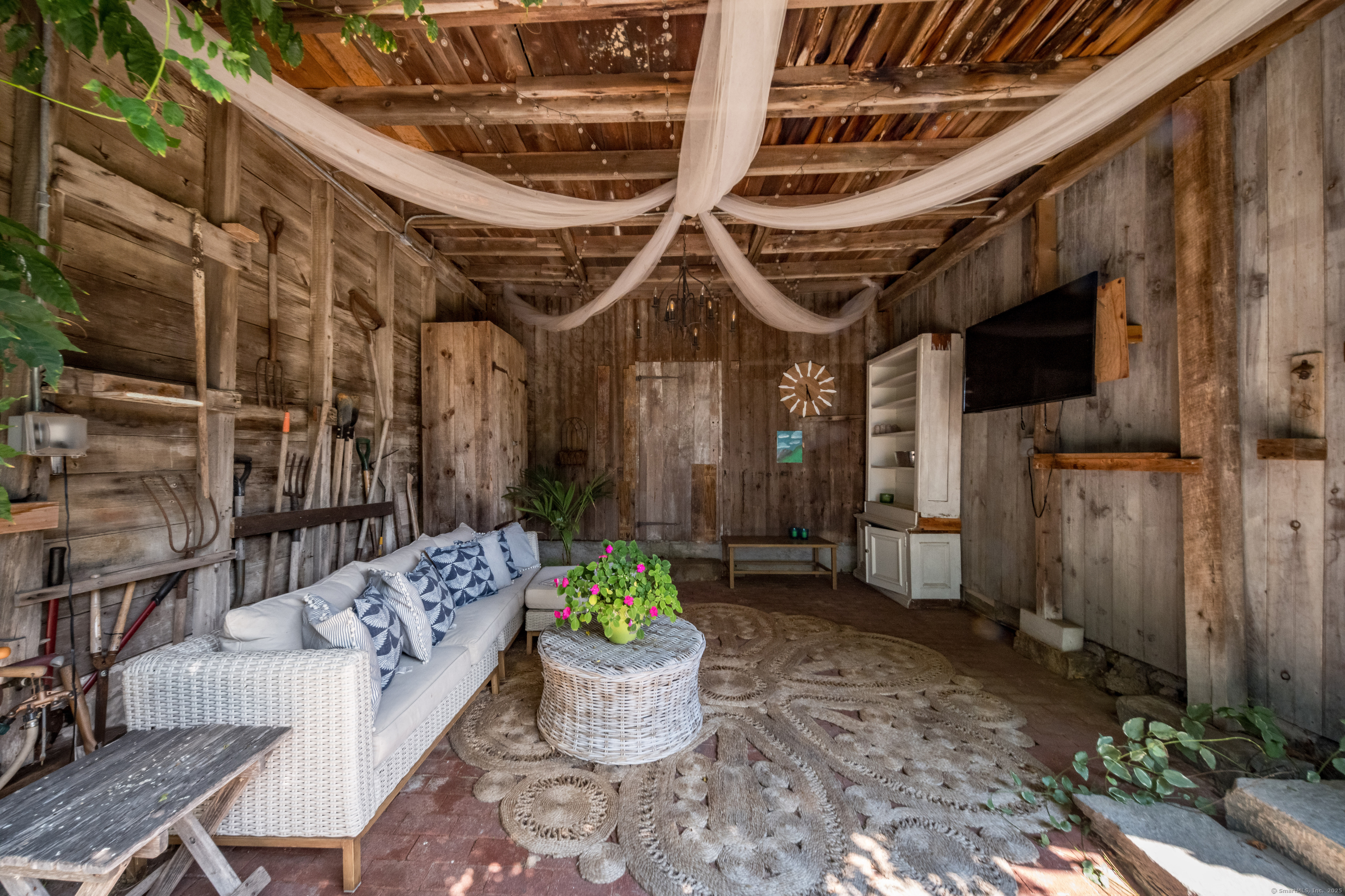 850 Noank Road