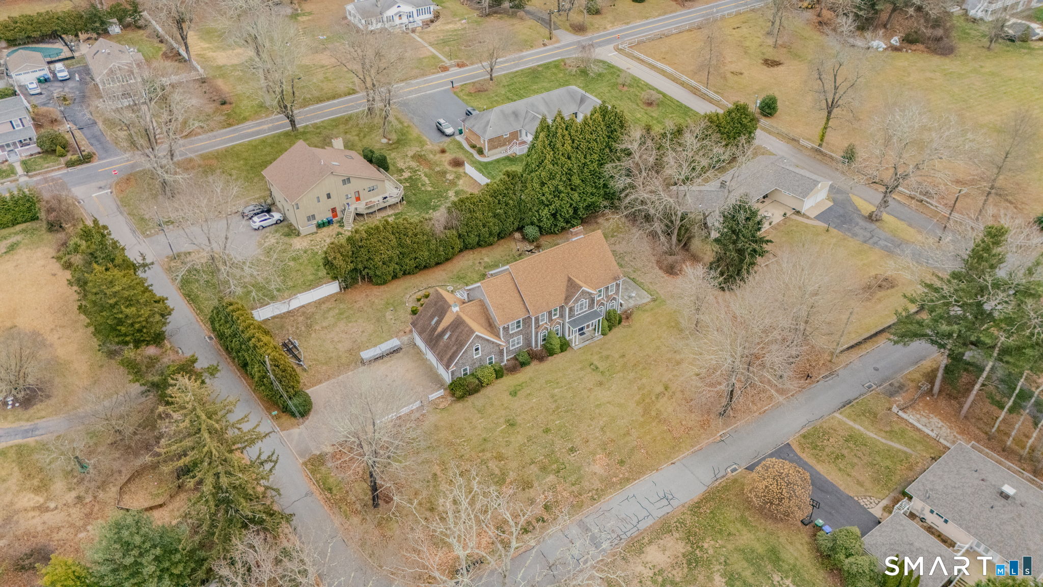14 Riverside Drive